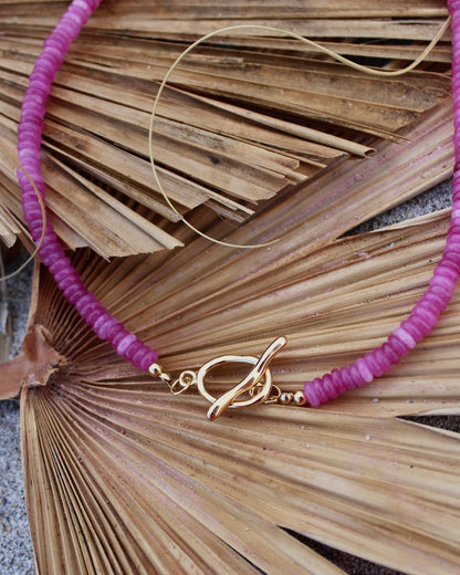 pink beaded necklace with gold clasp summer beach ocean boho trendy stylish stacked