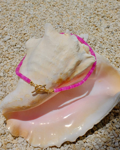 pink beaded necklace with gold clasp summer beach ocean boho trendy stylish stacked