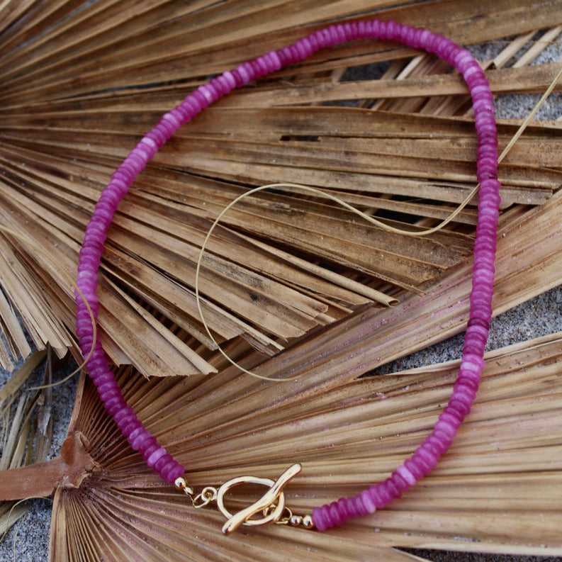 pink beaded necklace with gold clasp summer beach ocean boho trendy stylish stacked